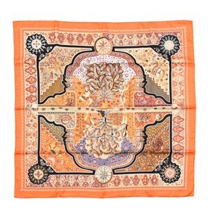 Hermes Aux Portes Du Palais silk 90' Silk